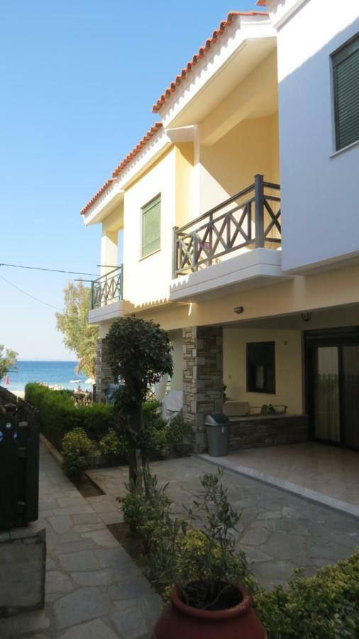 Cute Maisonette No2 On Coastal Sidewalk Νικήτη Εξωτερικό φωτογραφία